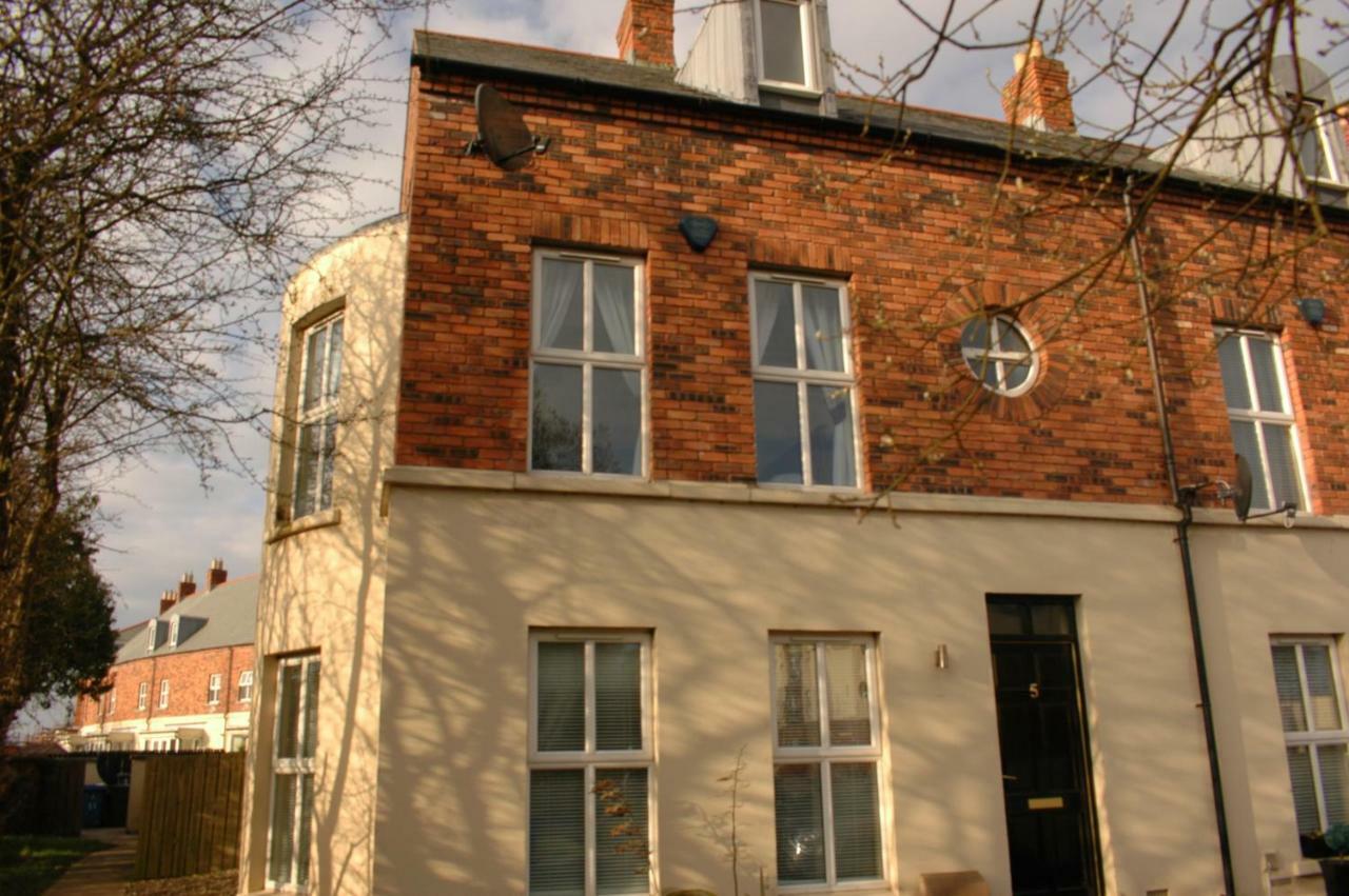 Вилла 5 Shell Hill Mews Колрейн Номер фото